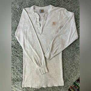 Carharrtt long sleeve (not thick)